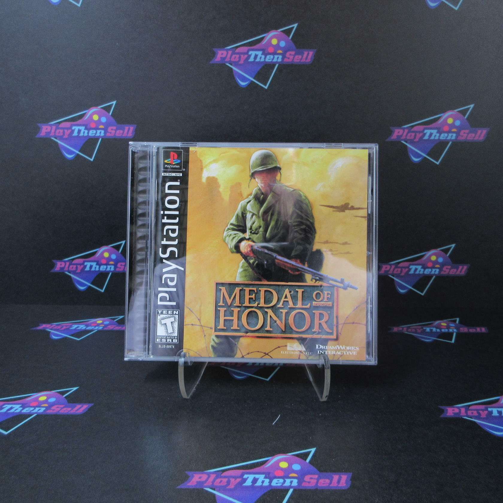 Medal Of Honor PS1 PlayStation 1 + Reg Card - Like New