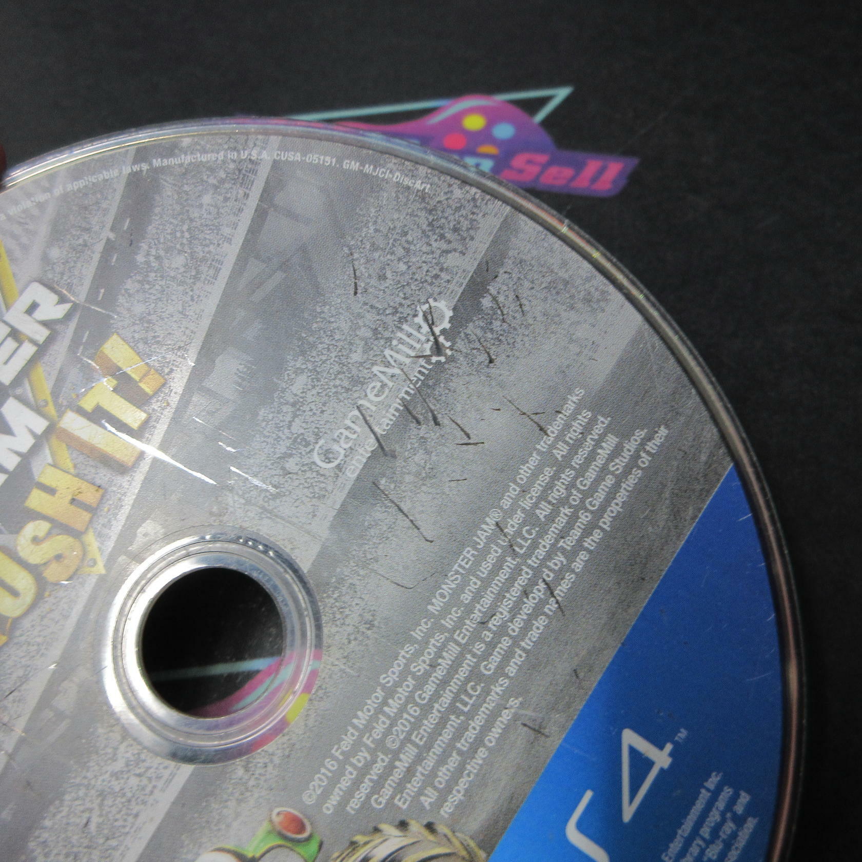 Monster Jam Crush It PS4 PlayStation 4 DD Complete CIB - Very Good