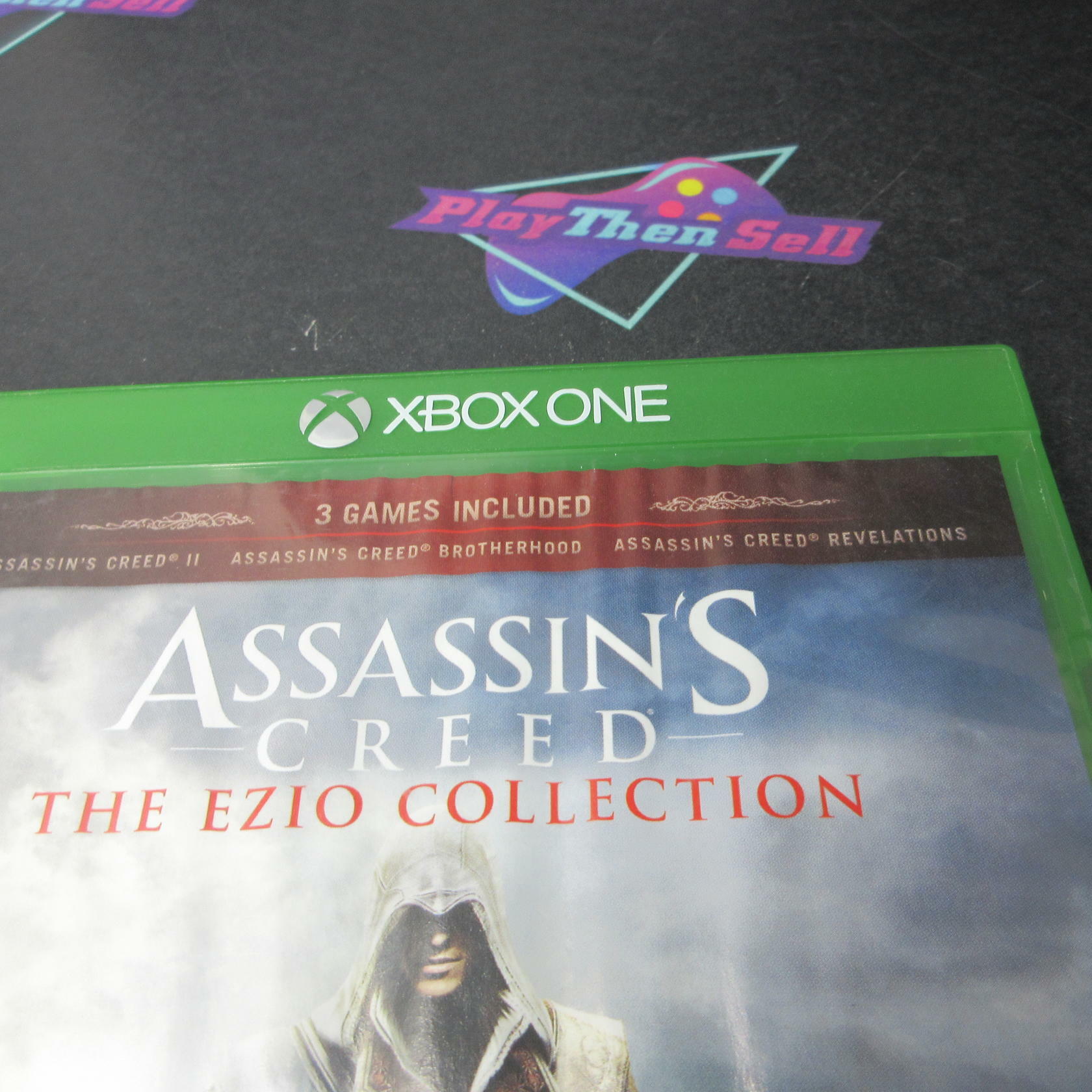Assassin's Creed The Ezio Collection Xbox One AD Complete CIB - Very Good