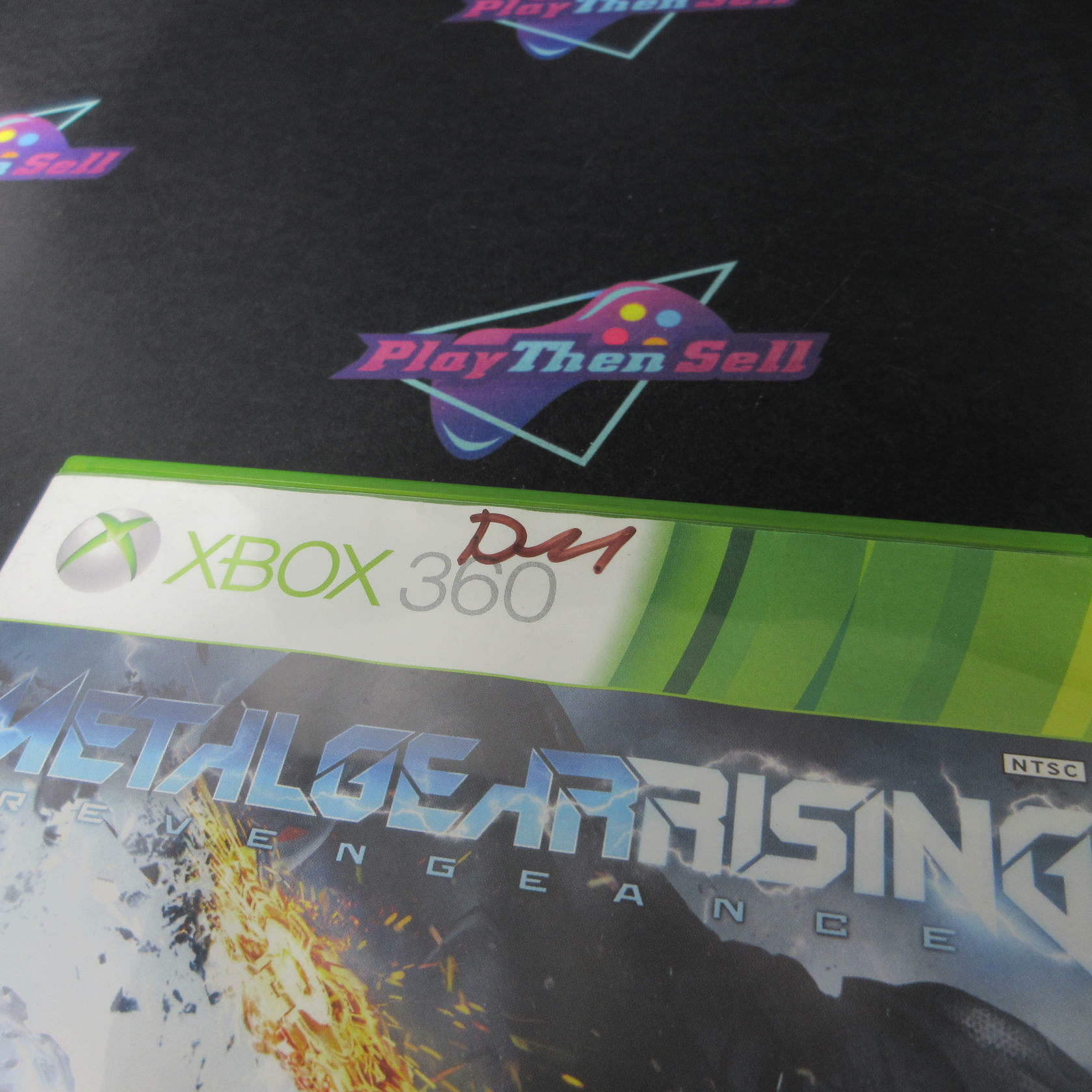 Metal Gear Rising Revengeance Xbox 360 AD Complete CIB - Very Good