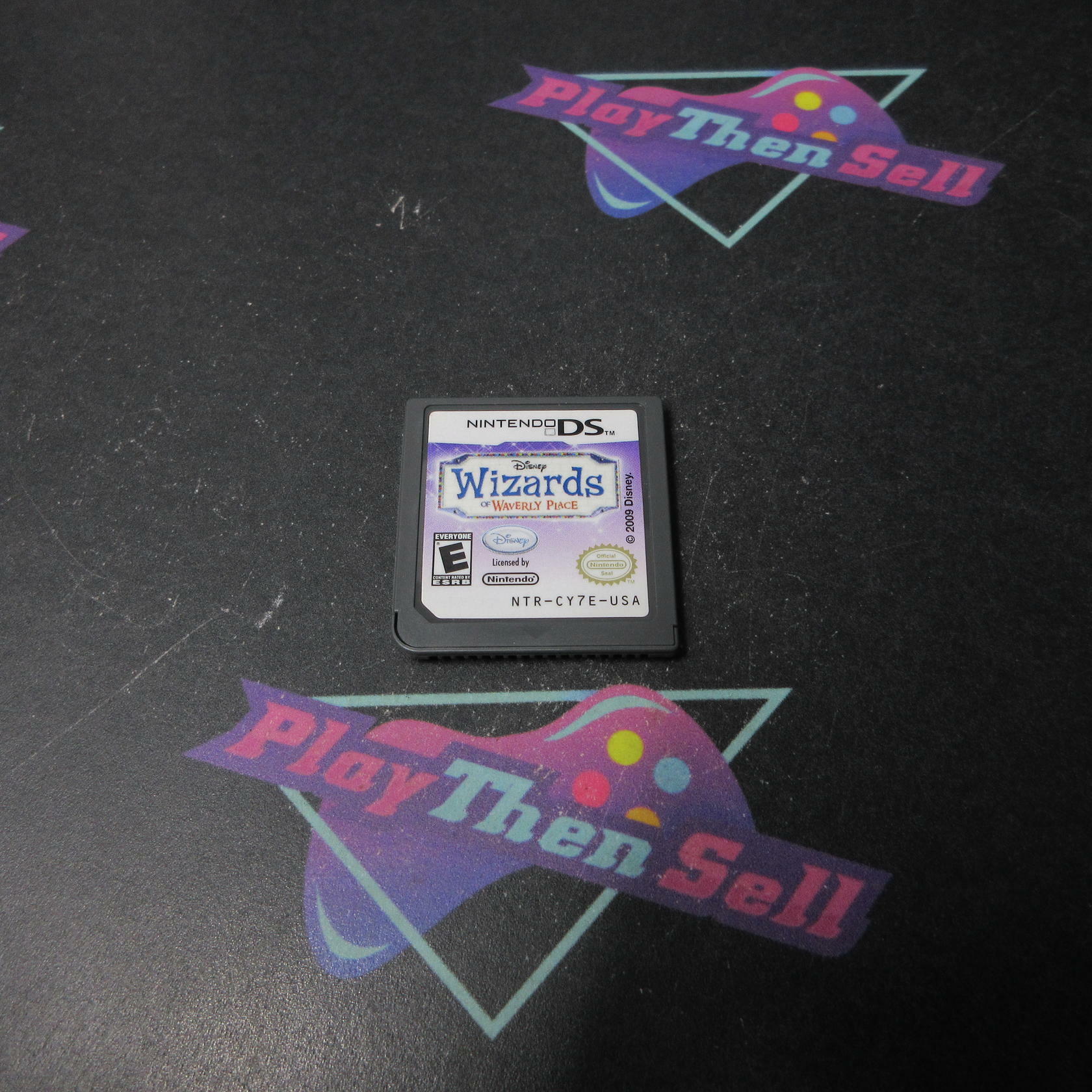 Wizards of Waverly Place Nintendo DS + Poster Complete - Refurbished