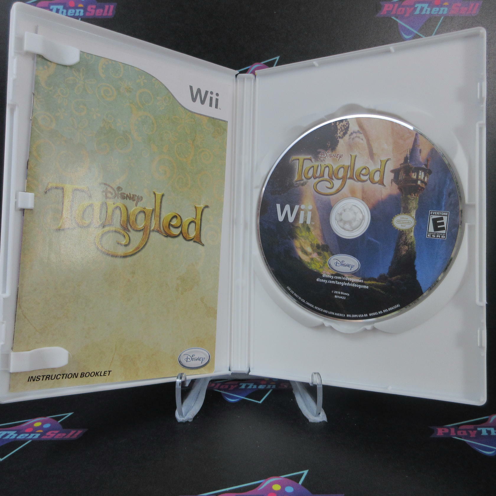 Disney Tangled Nintendo Wii + Poster Complete - Excellent