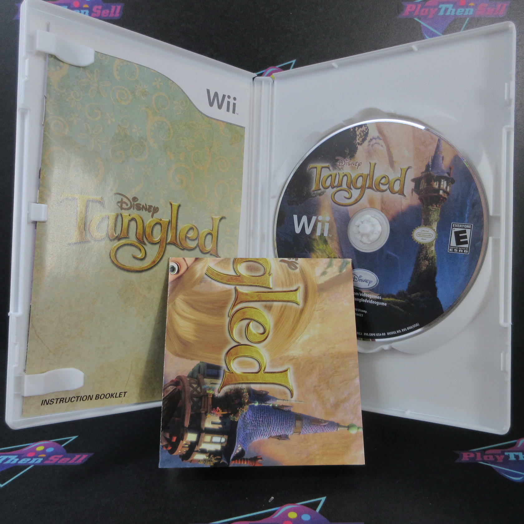 Disney Tangled Nintendo Wii + Poster Complete - Excellent