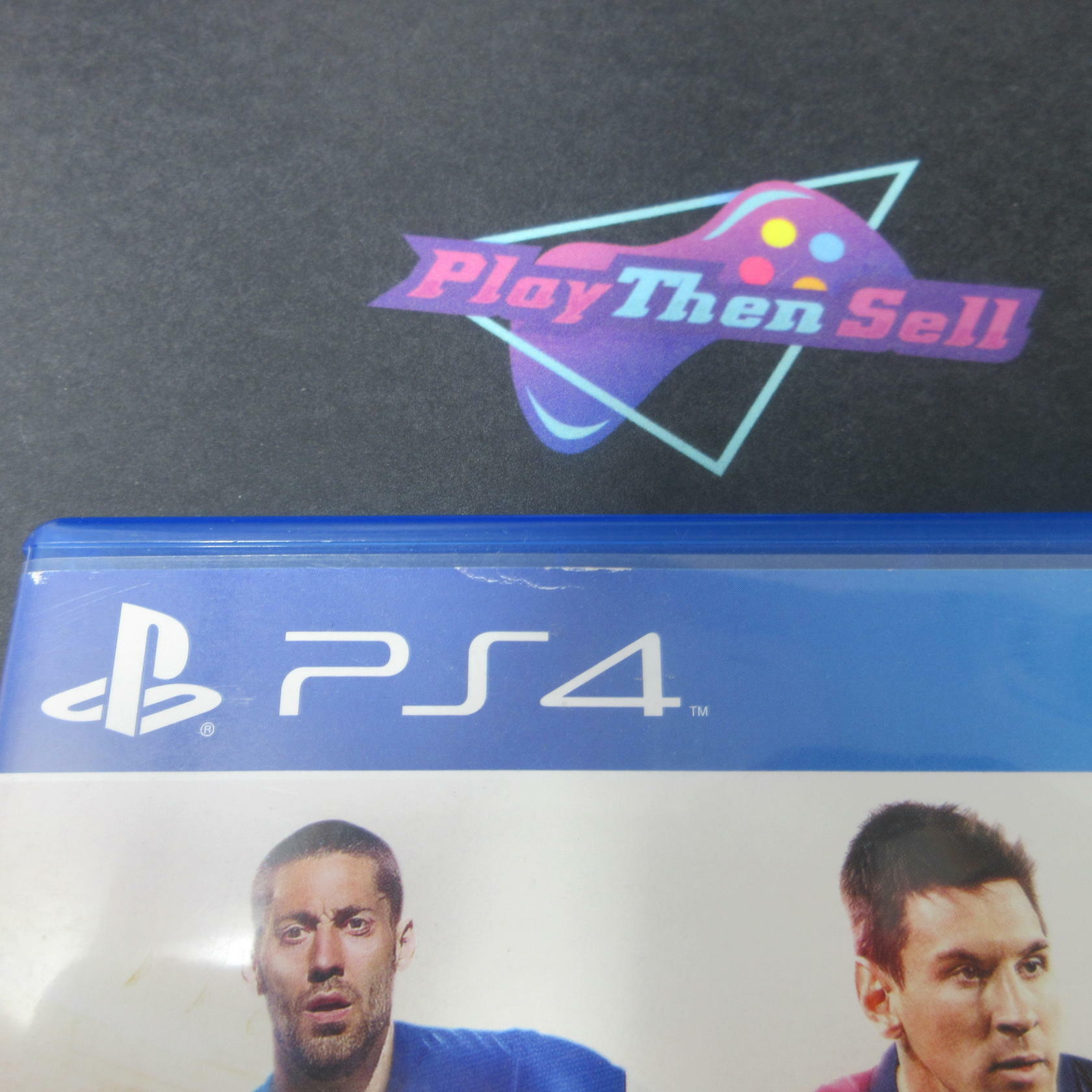 FIFA 15 PS4 PlayStation 4 AD Complete CIB - Very Good