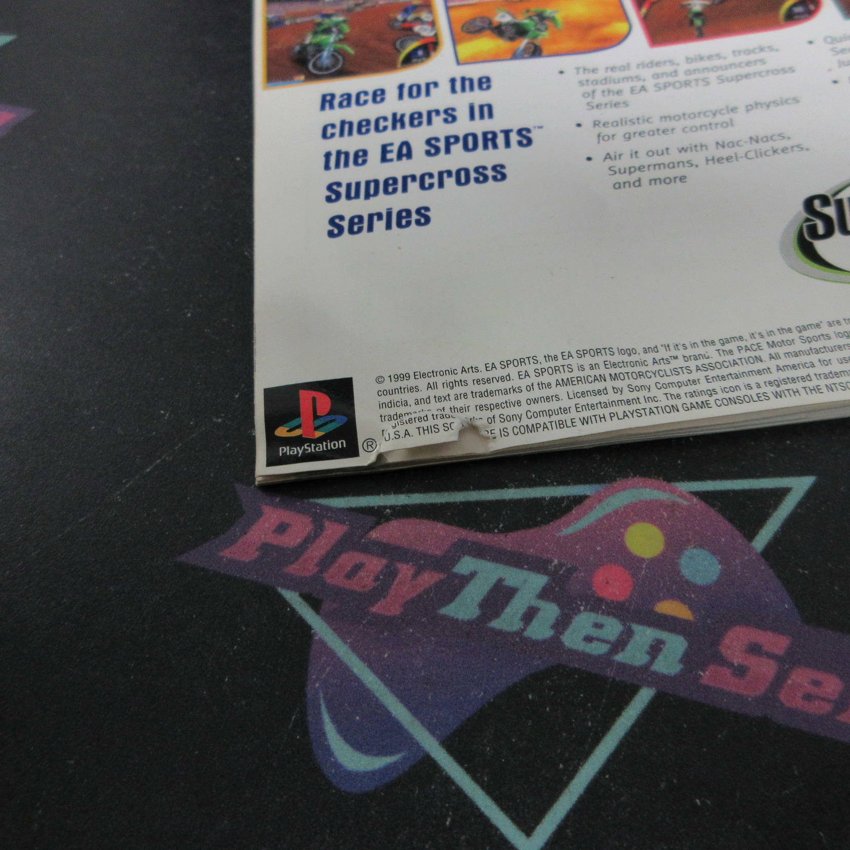 Madden NFL 2000 PS1 PlayStation 1 MD + Reg Card Complete CIB - Very Good