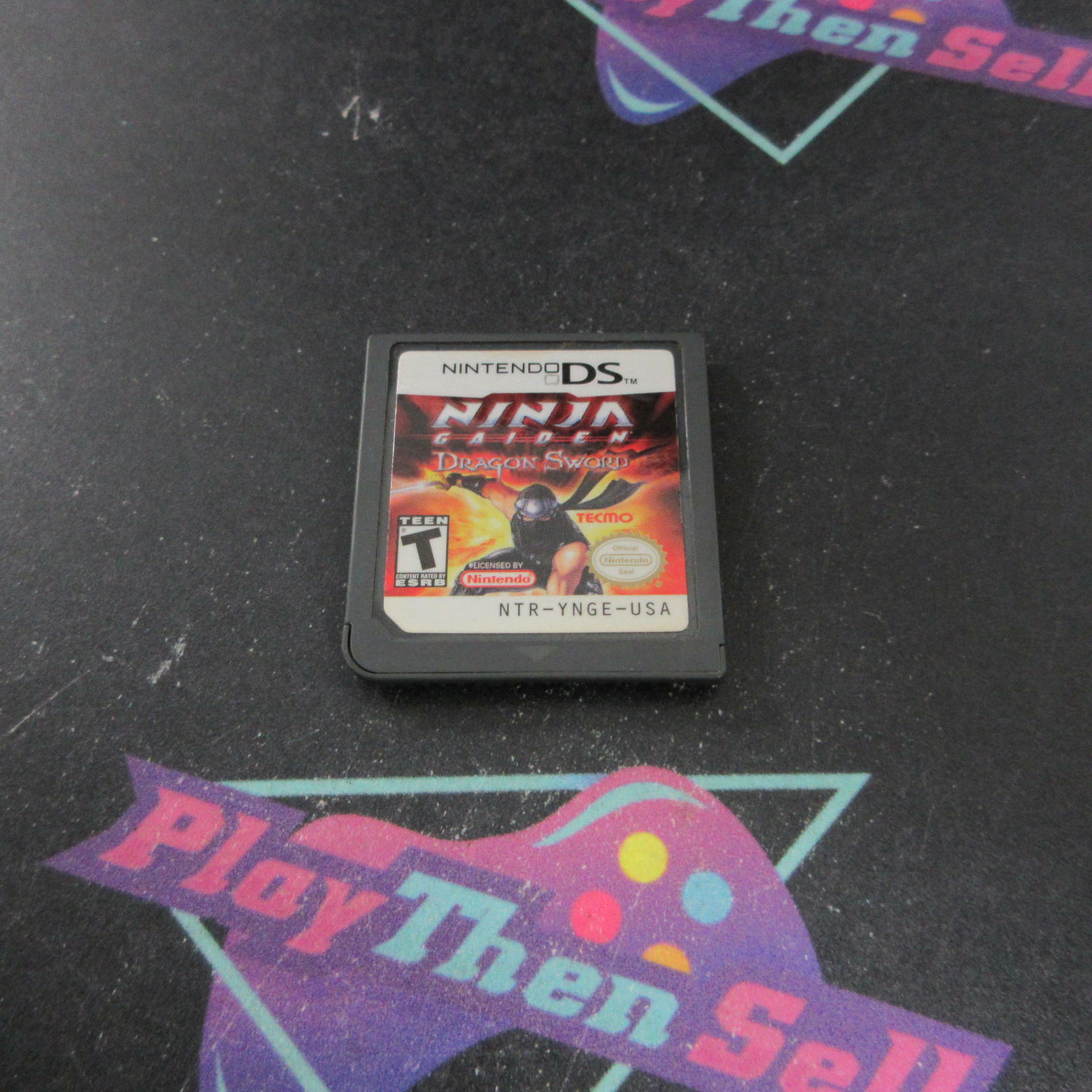 Ninja Gaiden Dragon Sword Nintendo DS AD/CS Complete CIB - Very Good
