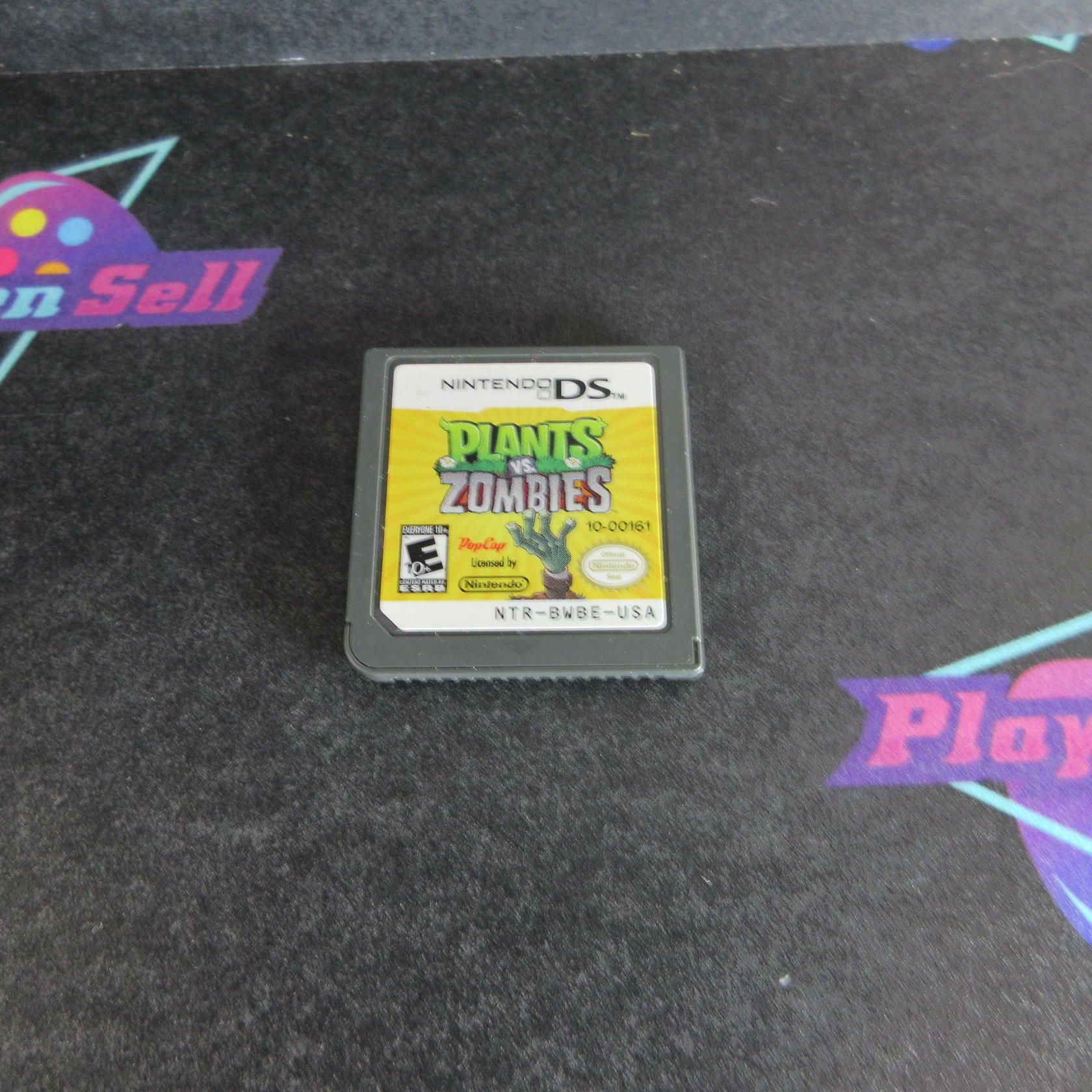 Plants Vs. Zombies Nintendo DS Complete - Excellent