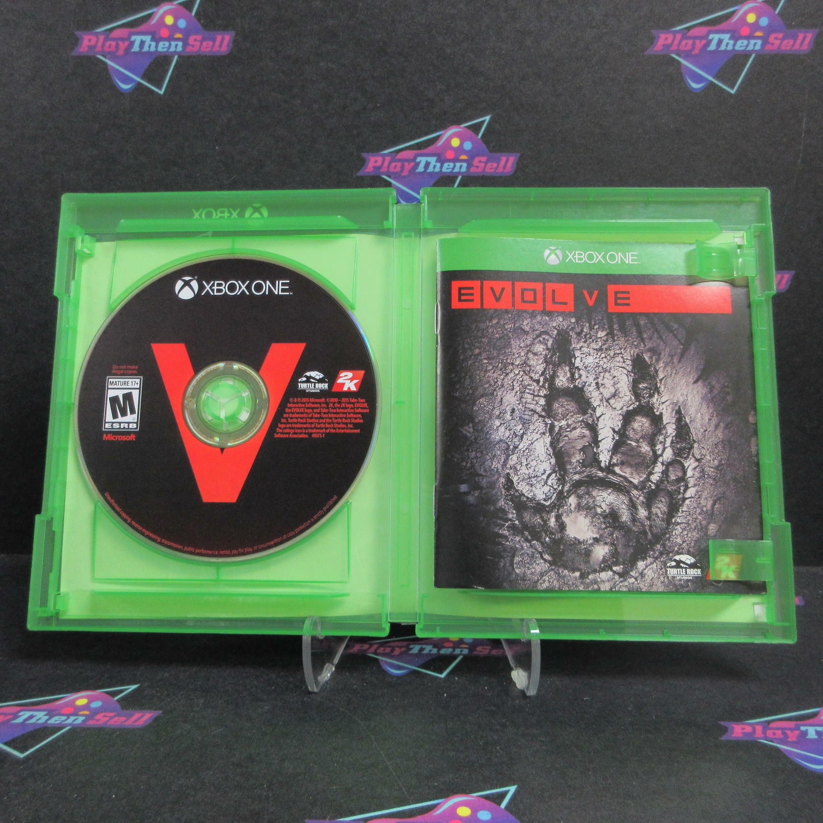 Evolve Xbox One Complete - Refurbished