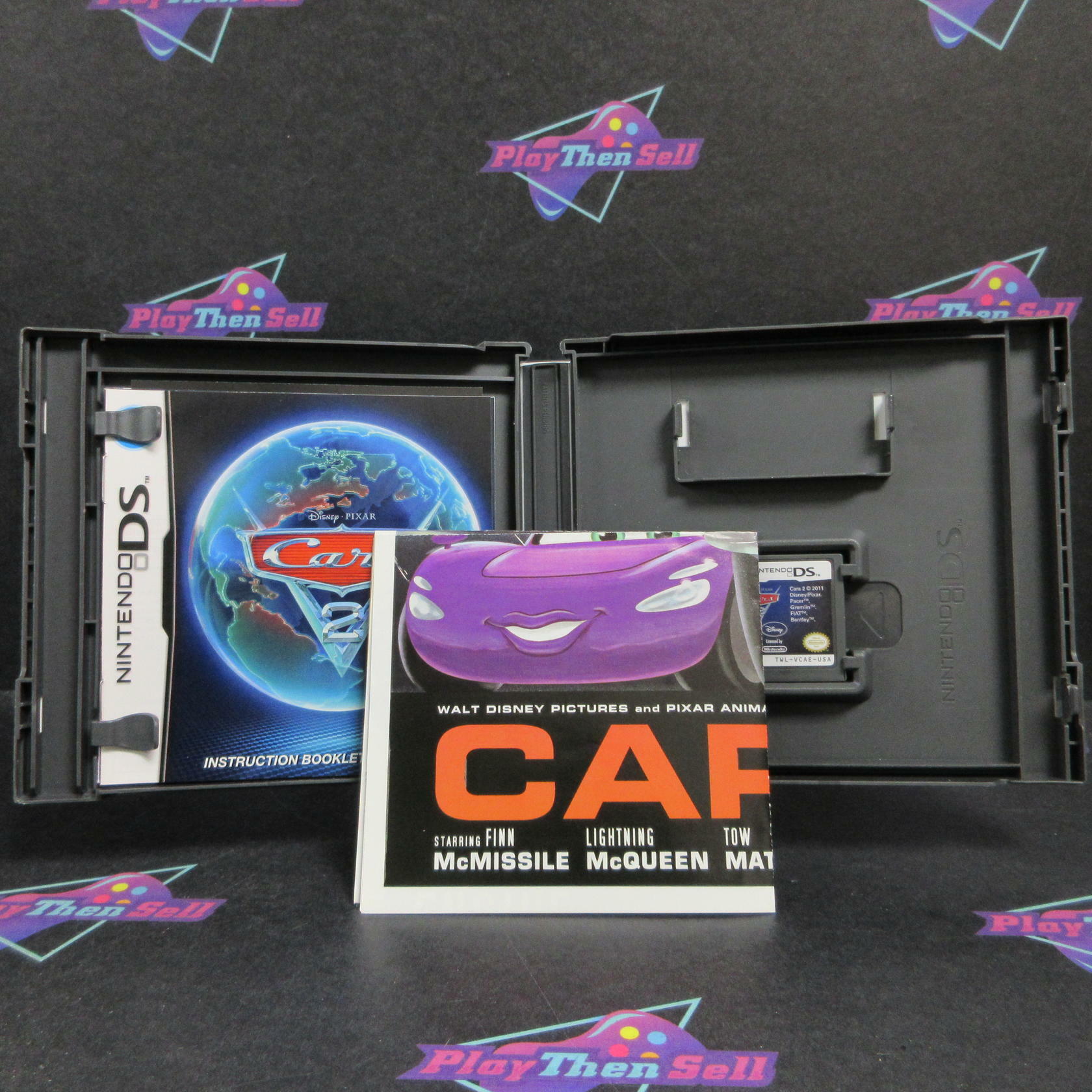 Cars 2 Nintendo DS + Poster Complete - Excellent