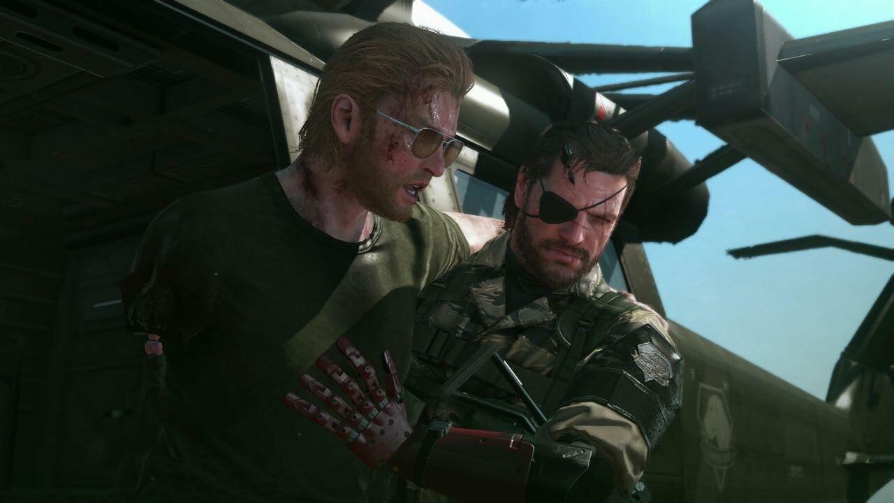 Metal Gear Solid V The Phantom Pain Day One PS4 PlayStation 4 + Map Complete - Excellent