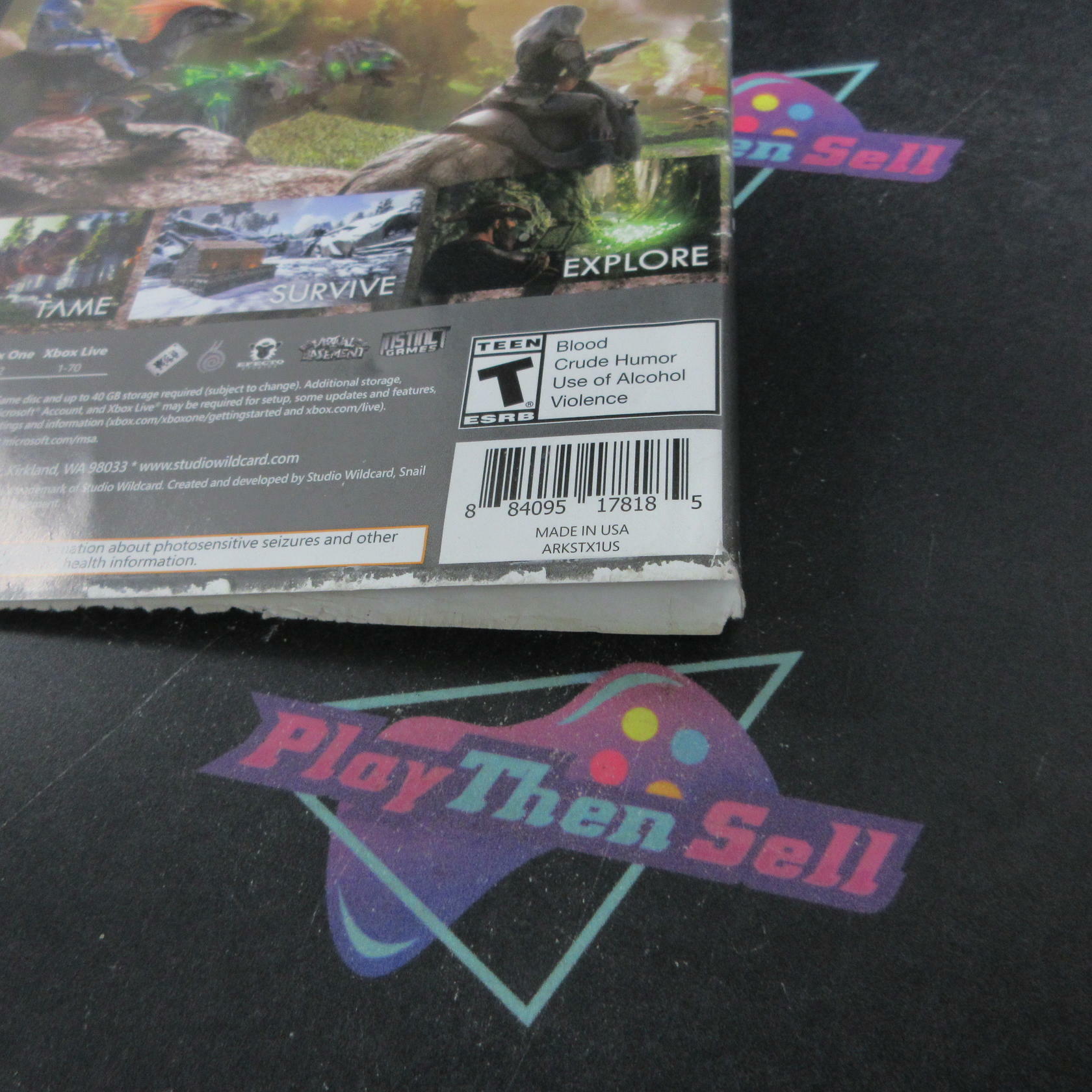 ARK Survival Evolved Xbox One AD - Very Good