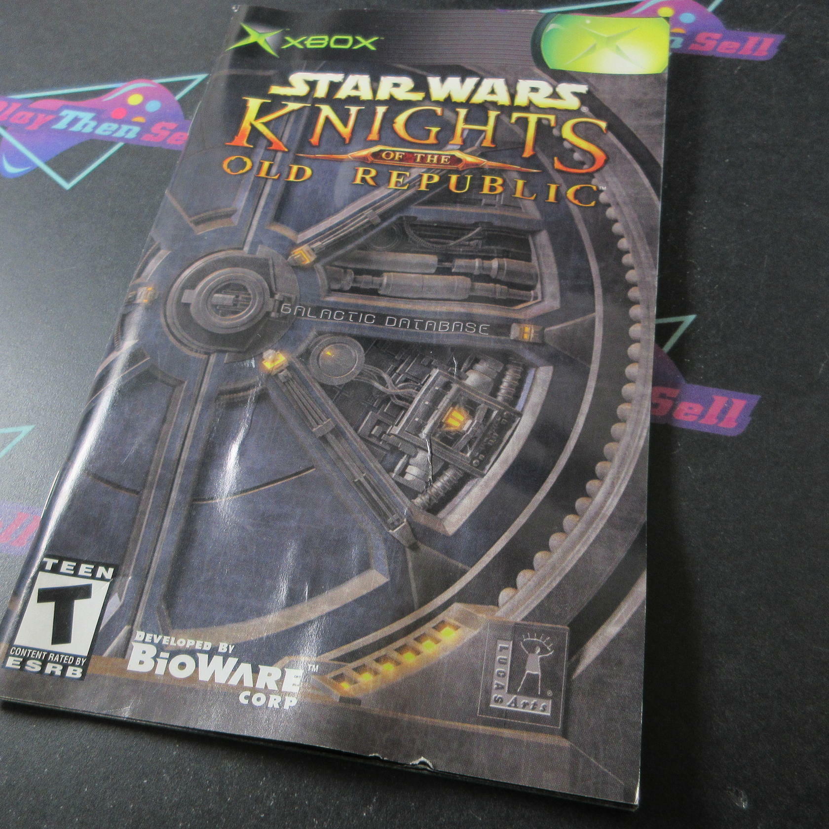 Star Wars Knights of the Old Republic MD + Reg Card Complete CIB - Very Good