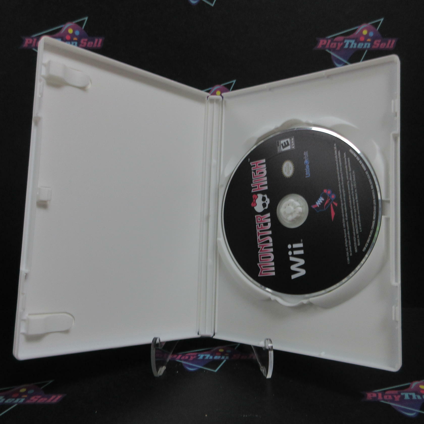 Monster High Skultimate Roller Maze Nintendo Wii AD/NM - Very Good