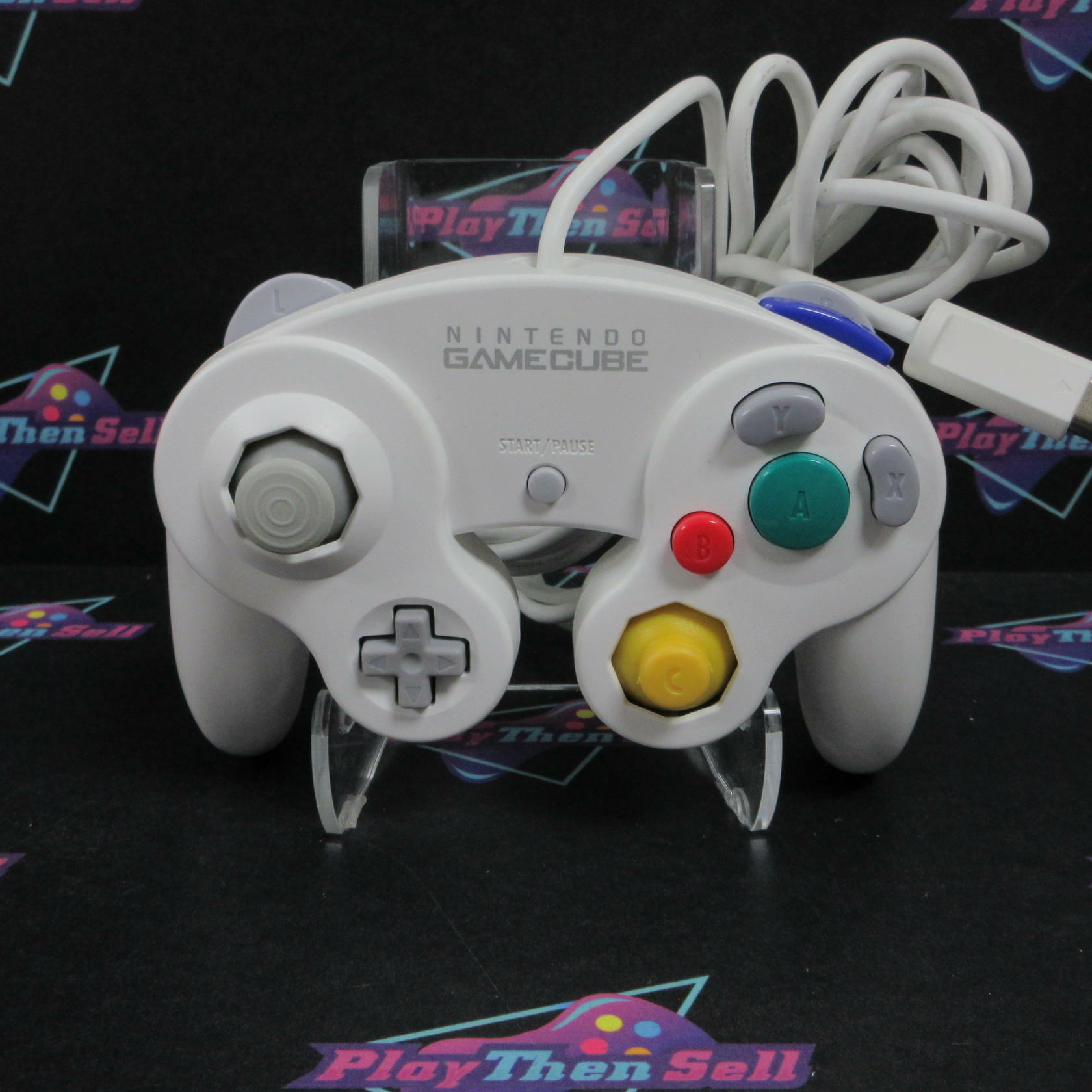 Refurbished - White Official Nintendo Gamecube Controller - Excellent - Refurbished