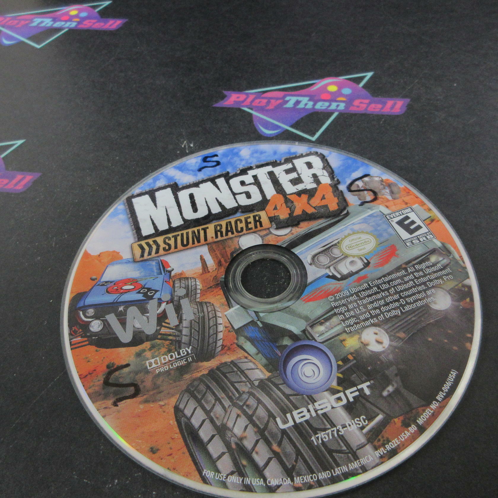 Monster 4x4 Stunt Racer Nintendo Wii DD/NM - Very Good