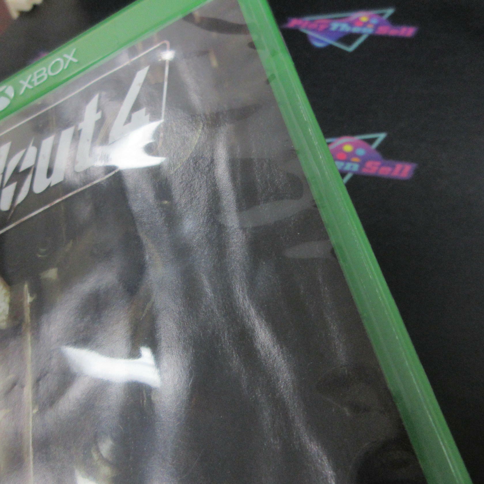 Fallout 4 Xbox One AD + Poster Complete CIB - Very Good