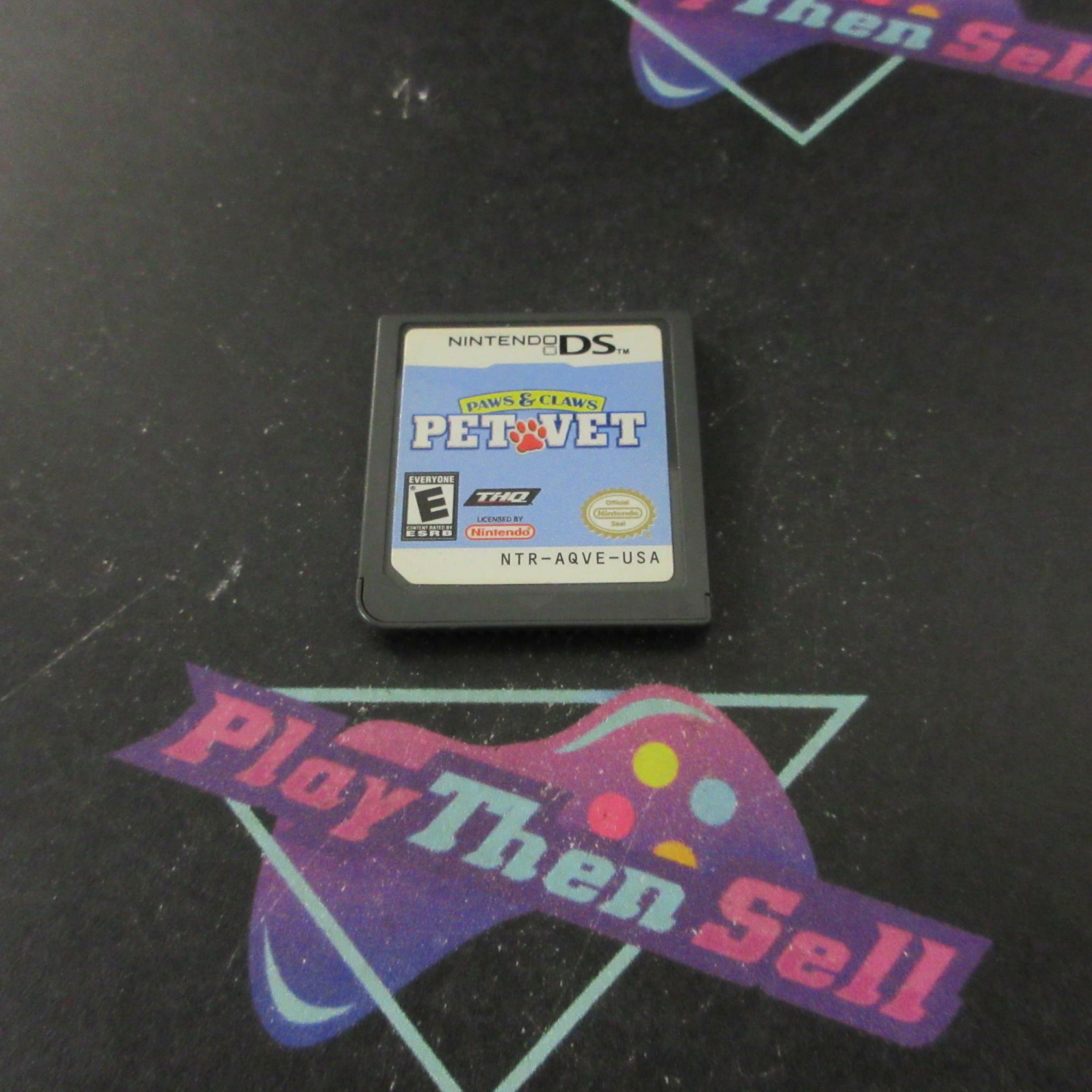 Paws & Claws Pet Vet Nintendo DS AD Complete CIB - Very Good