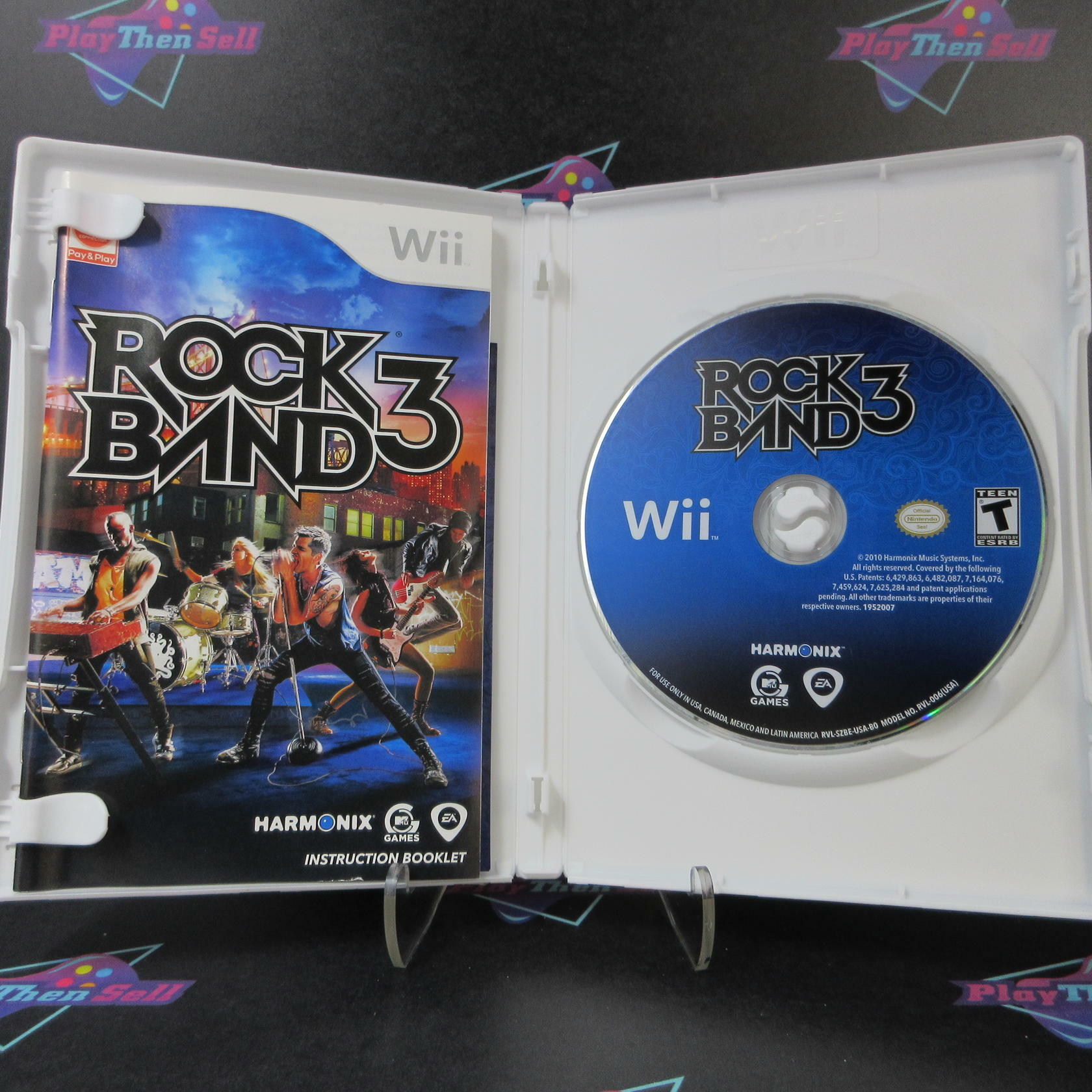 Rock Band 3 Nintendo Wii - Like New