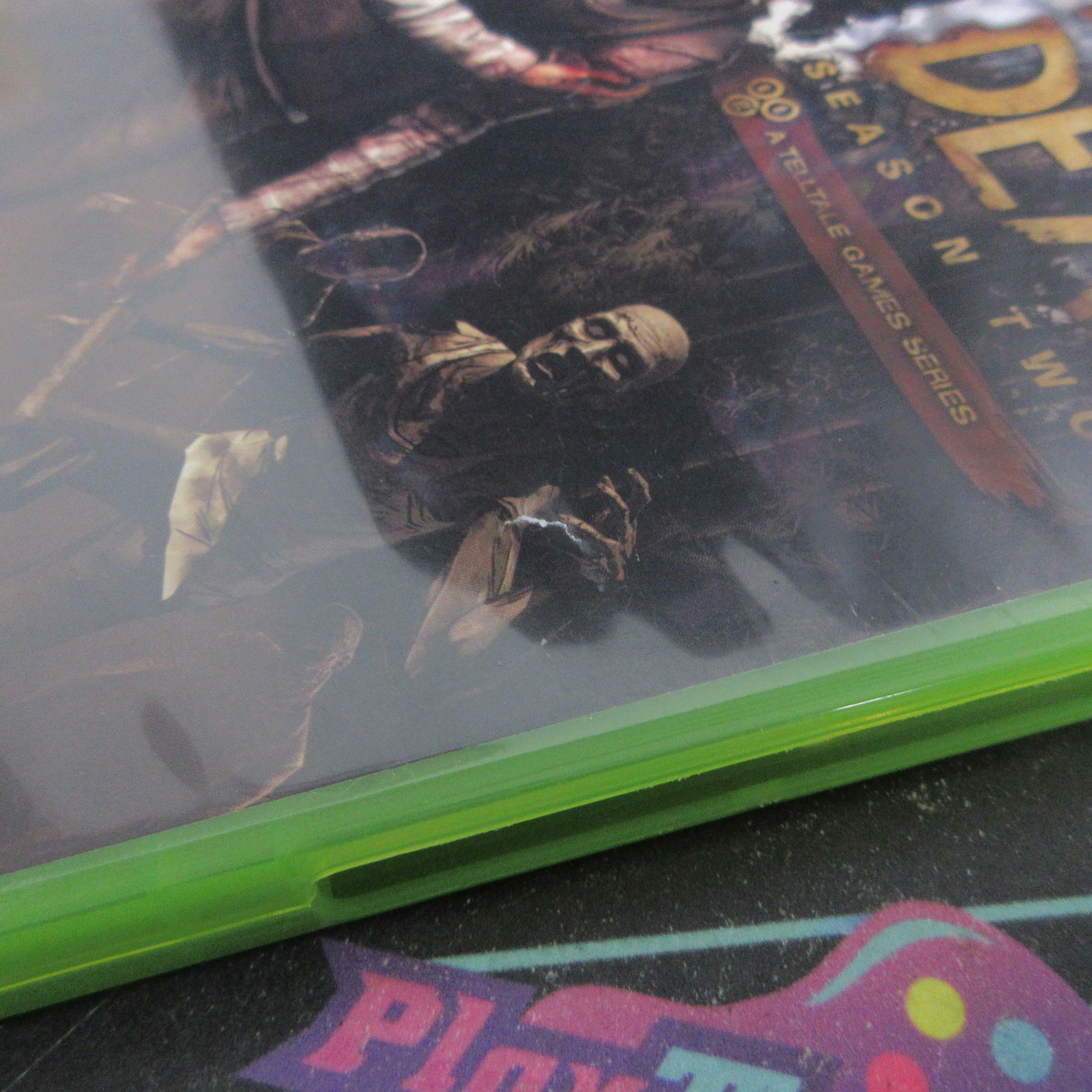 The Walking Dead Season 2 Xbox 360 AD Complete CIB - Very Good