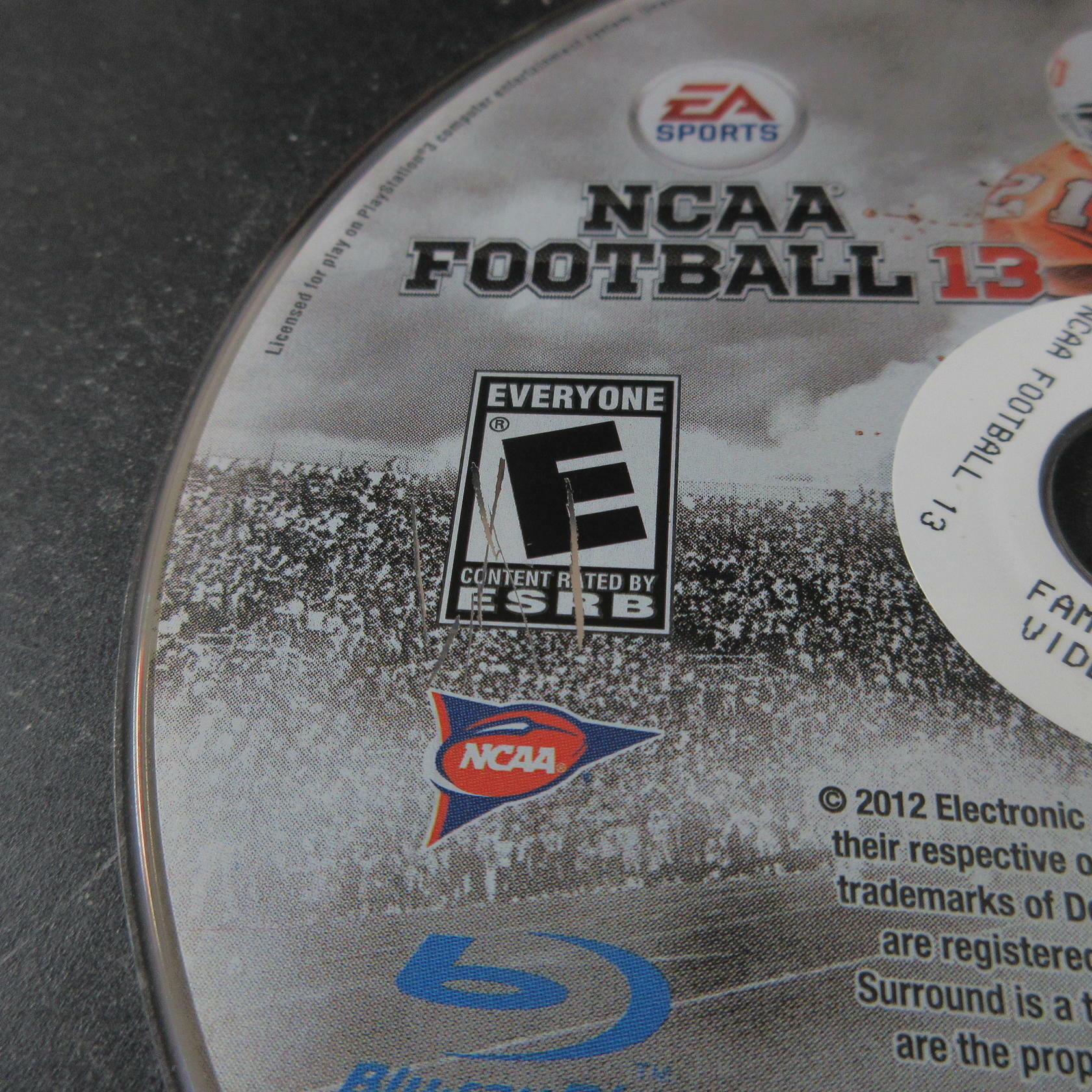 NCAA Football 13 PS3 PlayStation 3 DD Complete CIB - Very Good