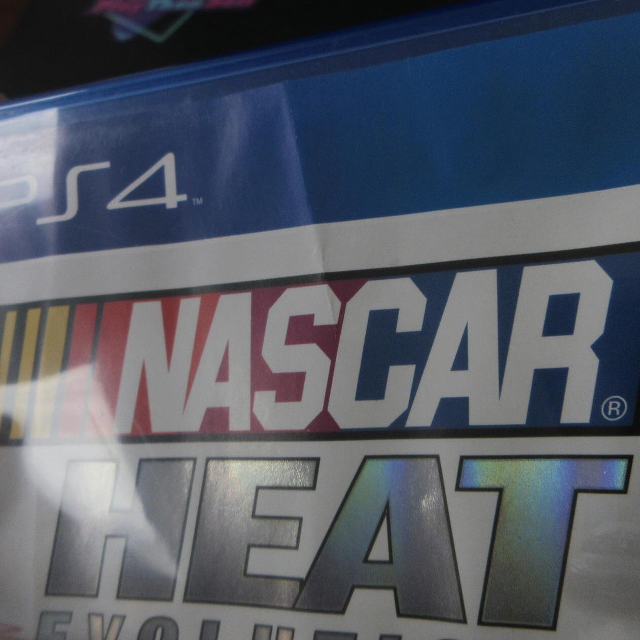 NASCAR Heat Evolution PS4 PlayStation 4 AD Complete CIB - Very Good