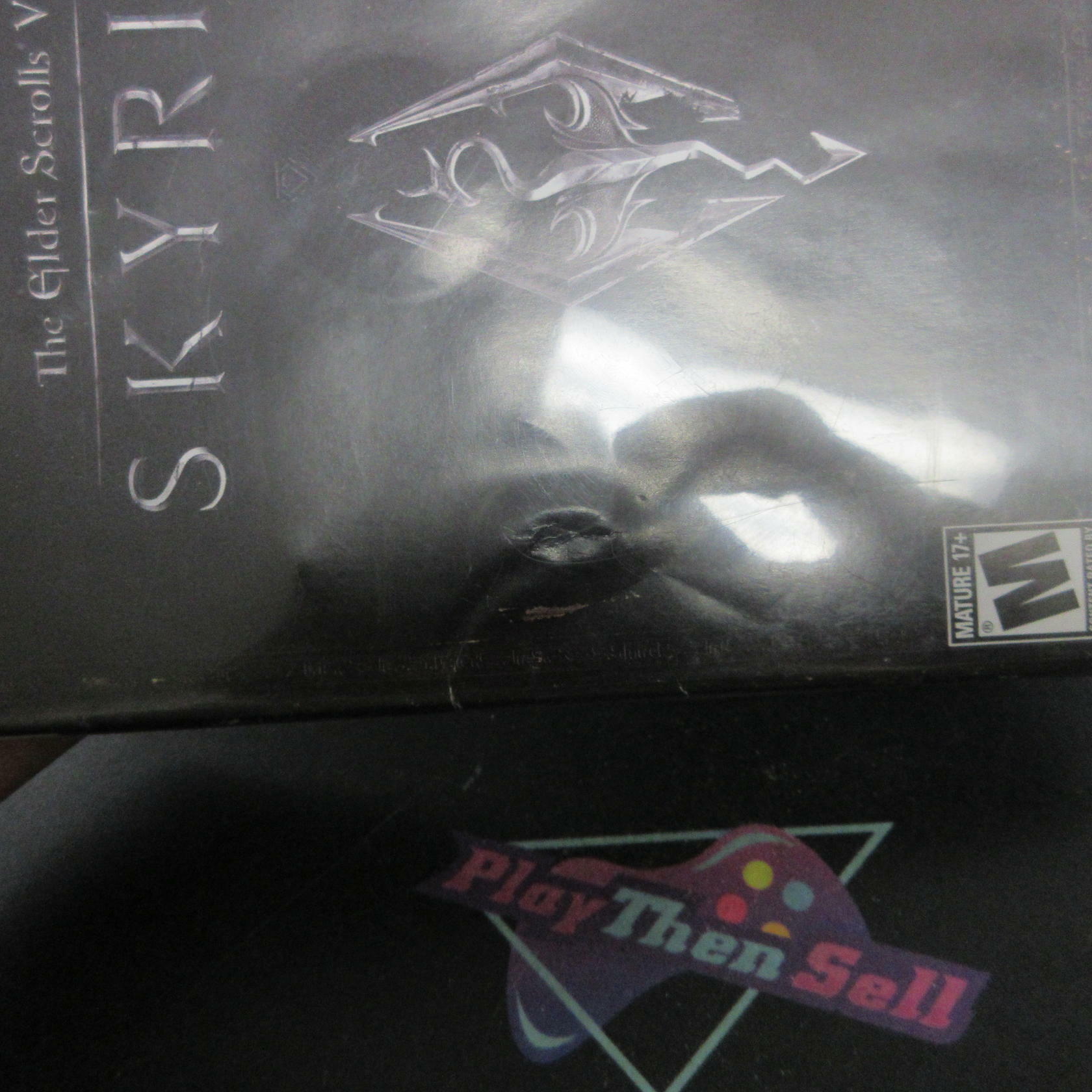 The Elder Scrolls V Skyrim Xbox 360 Complete - Very Good
