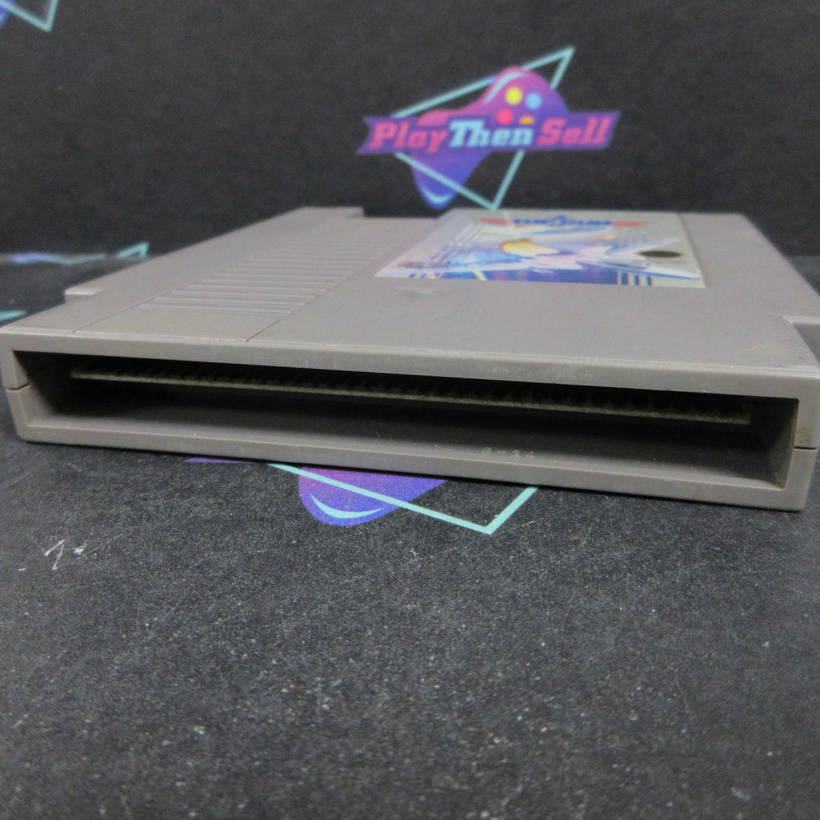 Top Gun Nintendo NES Cartridge + Manual / Tested - Very Good