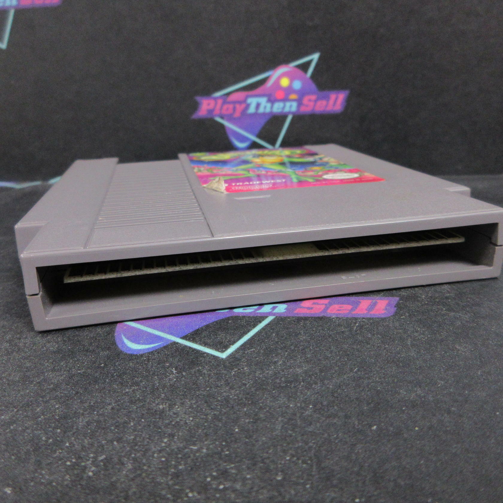 Battletoads Nintendo NES Cartridge / Tested - Very Good