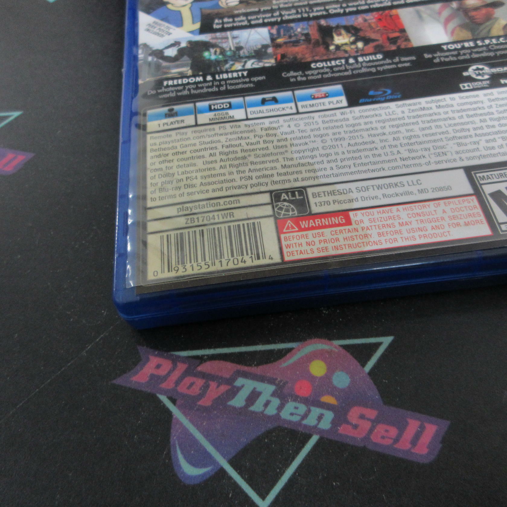 Fallout 4 PS4 PlayStation 4 + Poster Complete - Very Good